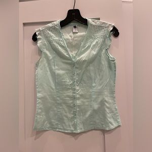 GAP XS sleeveless blouse